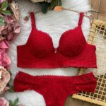 Conjunto Rendado com Detalhe Guipir - imagem 1 | Treviso Lingerie